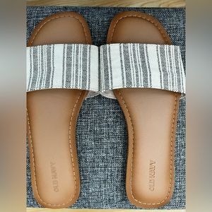 Old Navy Striped Fabric Sandals Size 8